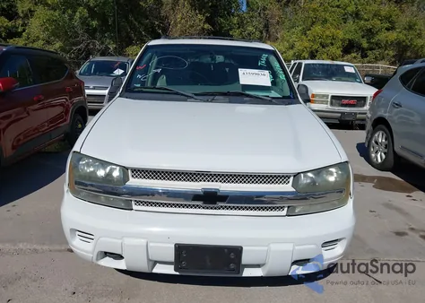 2005 Chevrolet Trailblazer Ls from USA, damaged, VIN 1GNDT13SX52265152